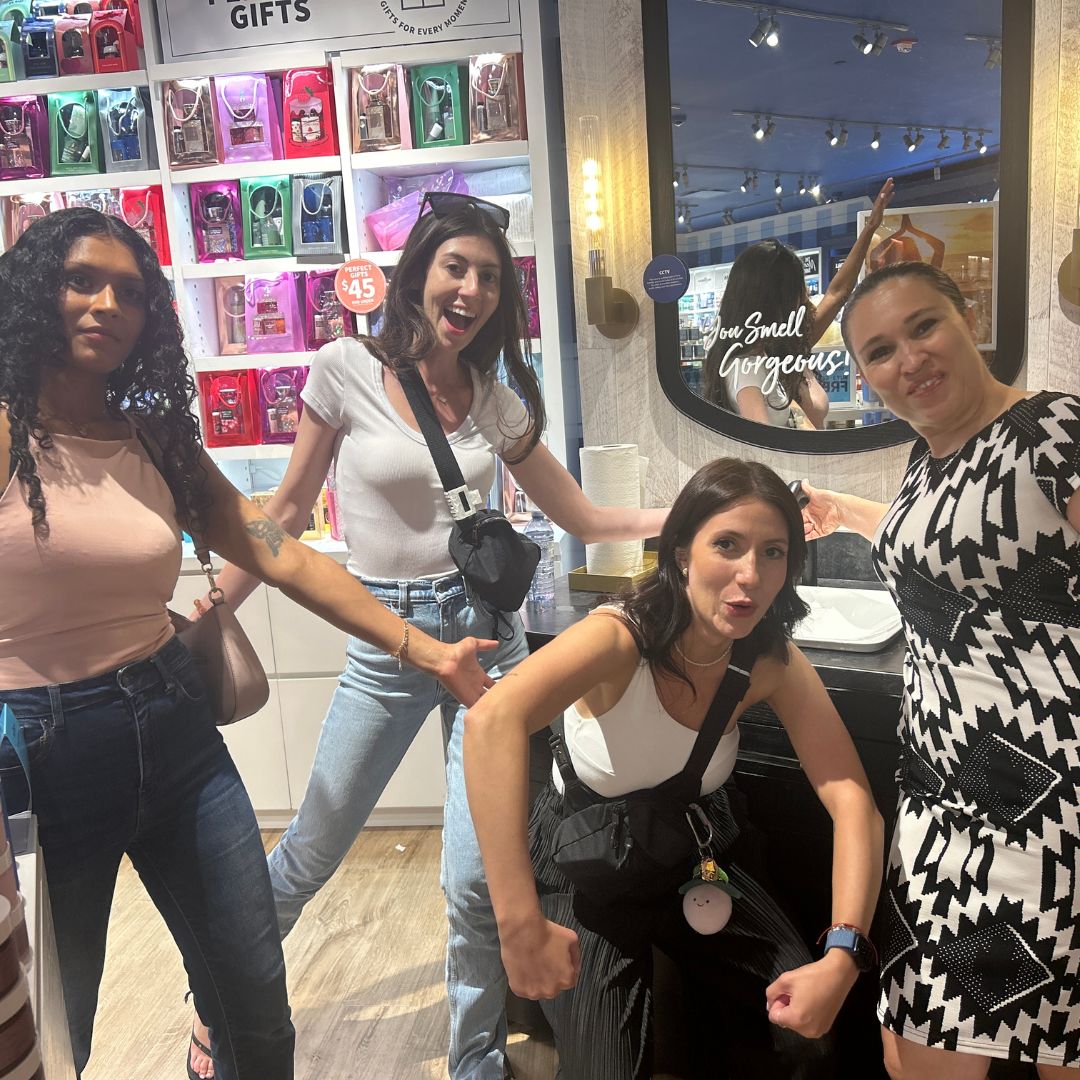 Sawgrass Mills Sunrise - Team Building Scavenger Hunt & Indoor Corporate Events & Games